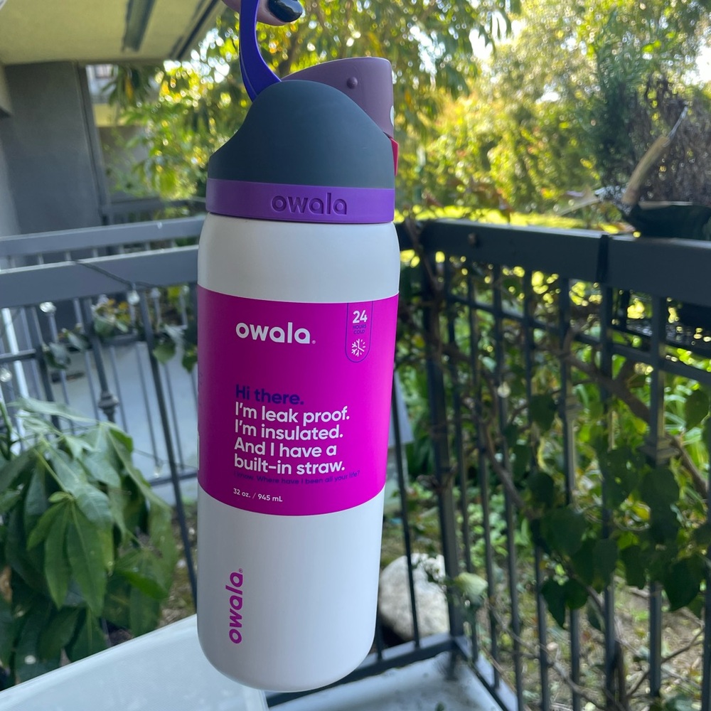 owala water bottle NWT